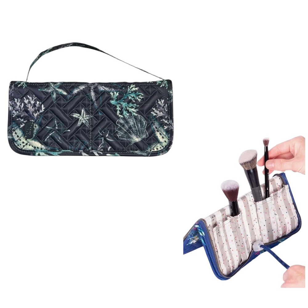 Lug Sleeper Travel Cosmetic Brush Holder Blue Under Sea Ocean Star  Shells